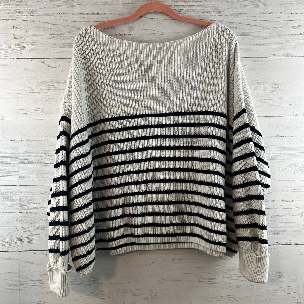 French Connection White and Black Striped Sweater Size‎ L